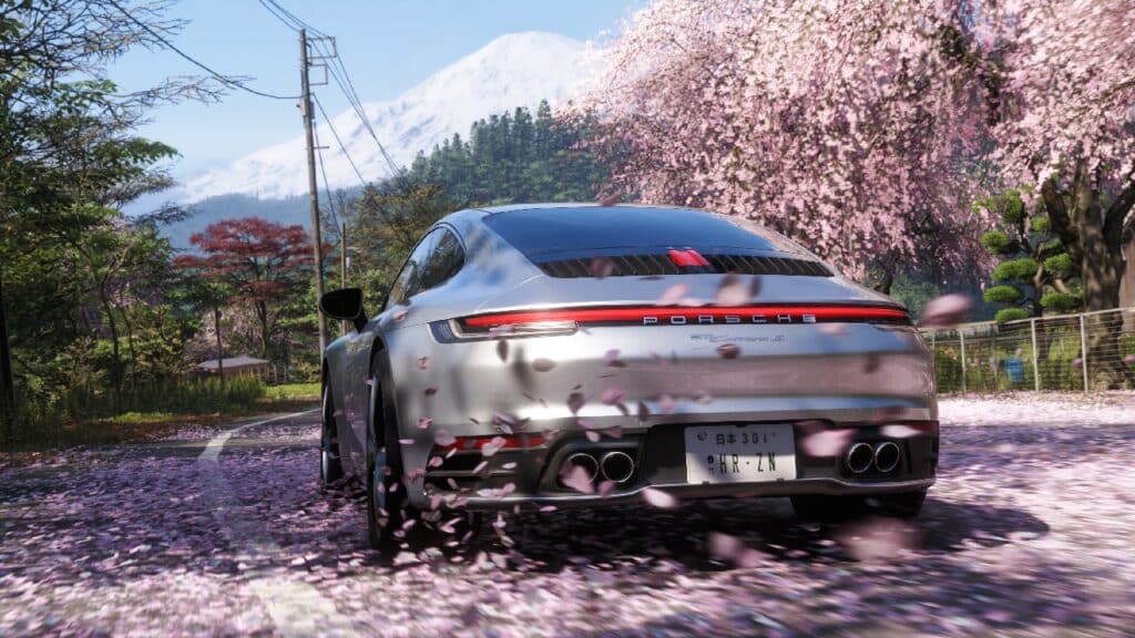 There are a few Forza Horizon 6 editions, and here’s what comes in each