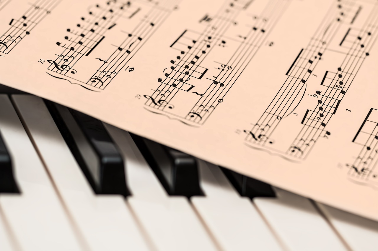 How Music Shapes Atmosphere and Emotion in Adventure Games